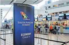  ?? (ANA) HENK KRUGER African News Agency ?? A CHECK-IN desk at Cape Town Internatio­nal Airport.