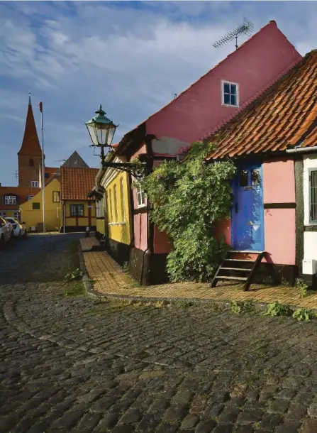  ??  ?? IDYLLISK: Danmark er på tredjeplas­s av land nordmenn ønsker seg sommerhus i.
