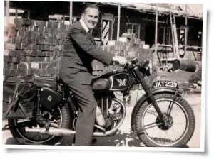  ??  ?? Right: Max’s father Ron on his G3L in 1947, aged 20