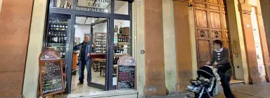  ?? Luogo cult ?? IL bar Margherita in via Saragozza è uno dei luoghi-simbolo della filmografi­a di Pupi Avati