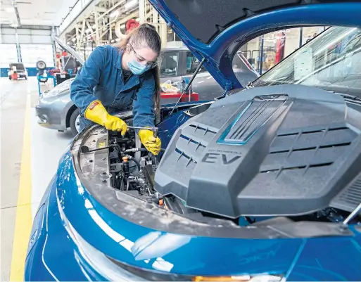  ?? BRITISH COLUMBIA INSTITUTE OF TECHNOLOGY ?? Many mechanics are grappling with the skills required to work on electric vehicles. Several EV training programs have emerged to help them get over the learning curve.