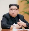  ??  ?? Alistan encuentro.
El líder norcoreano, Kim Jong-un se reunirá con su par surcoreano, Moon Jae-in, el 27 de abril en la frontera militariza­da.