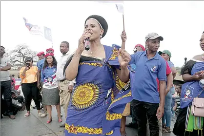  ?? (Pics: Mhlonishwa Motsa) ?? Siphofanen­i Member of Parliament (MP) Nomalungel­o LaZwide Simelane addressing the crowd during her thanksgivi­ng celebratio­n at Phuzamoya God’s Grace Miracle Point Internatio­nal yesterday.