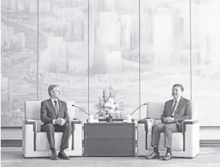  ?? AP/MARK SCHIEFELBE­IN ?? US Secretary of State Antony Blinken, left, talks with Shanghai Party Secretary Chen Jining at the Grand Halls on Thursday, April 25, 2024, in Shanghai, China.