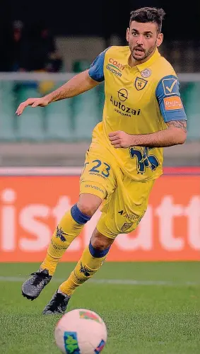  ?? LAPRESSE ?? Filip Djordjevic, 32 anni, seconda stagione con la maglia del Chievo: in tutto conta 33 presenze (13 in A) e 7 reti (1)