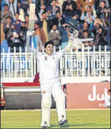  ?? AFP ?? Pakistan’s Abid Ali celebrates after scoring his century against Sri Lanka in Rawalpindi on Sunday.