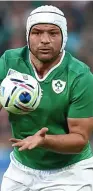  ??  ?? Balancing act: Ireland hooker Rory Best