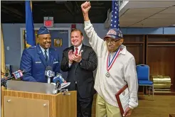  ?? COURTESY CAMDEN COUNTY / TNS ?? Melvin Frisby acknowledg­es attendees after receiving a plaque and medal for his service as a member of the Tuskegee Airmen.