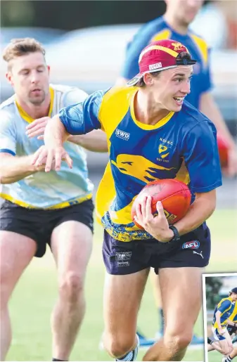  ?? Picture: GLENN FERGUSON ?? Recruit Noah Lever with a smile on his face at training this week and (right) co-coach Nick Dixon on the track.