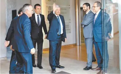  ?? OMAR FRANCO ?? El Presidente electo se reunió con los integrante­s del Consejo Mexicano de Negocios.