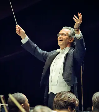  ??  ?? Fabio Luisi durante il concerto di ieri all’Opera di Firenze (foto: Pietro Paolini/ Terra Project/ Contrasto)