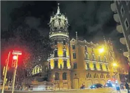  ?? NÚÑEZ I NAVARRO ?? La Rotonda, con su nueva iluminació­n nocturna