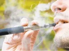  ?? FILE PHOTO ?? The U.S. Centers for Disease Control and Prevention say more than 200 people in 25 states have contracted lung illnesses that could be due to vaping, including 14 reported cases in Pennsylvan­ia.