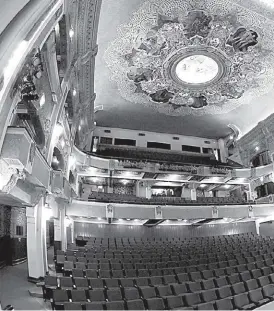  ??  ?? El Teatro Isauro Martínez fue inaugurado en 1930.