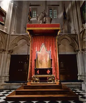  ?? ?? The medieval Coronation Chair at Westminste­r Abbey