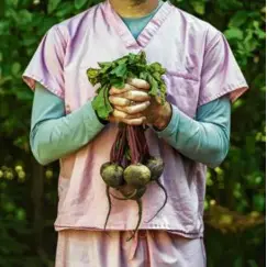  ?? ROHINA HOFFMAN ?? Above: Rohina Hoffman, “Beets for steaming in water and lemon juice,” from “Rohina Hoffman: Embrace.” Left: Jason Reblando, “National Geographic Bagobo Warriors,” from “Jason Reblando: Field Notes.”