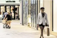  ?? MATIAS J. OCNER mocner@miamiheral­d.com ?? Brickell City Centre managers say they aim to attract consumers aged 21 to 45 who want to shop at a wide range of prices.