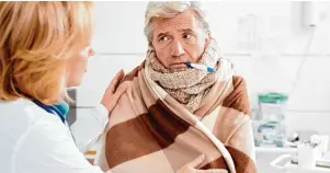  ?? Foto: pressmaste­r, Fotolia.com ?? Falls jemanden über die Feiertage eine Erkältung erwischt oder etwas anderes, sind die Ärzte und Apotheker der Region für alle Patienten im Einsatz.