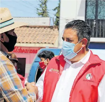  ??  ?? El abanderado tricolor a la presidenci­a de Cuautepec, Manuel Fermín Rivera Peralta agradeció el apoyo de toda la población /CORTESÍA ı PRI