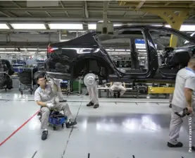  ??  ?? Production line of Volkswagon vehicles at Changchun Volkswagon Automotive Company