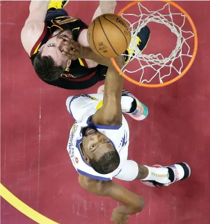  ?? AP PHOTO/CARLOS OSORIO, POOL ?? DURABLE. Golden State Warriors’ Kevin Durant had a career-playoff high 43 points in ther come-from-behind win in Game 3.