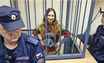  ?? Imago ?? Alexandra skotschile­nko vor Gericht: sie wurde zu sieben Jahren Haft verurteilt.