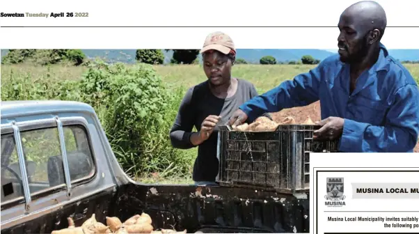  ?? /SUPPLIED ?? Dakalo Ramalivhan­a and his wife Ndivhuwo used his UIF pay-out to start a farming business.