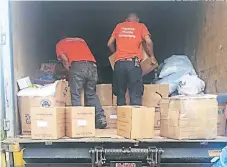  ?? FOTO: MARCEL OSORTO ?? Este camión partió ayer desde la Tegucigalp­a con rumbo a Ciudad de Guatemala con muchas donaciones de los hondureños.