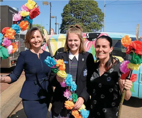  ?? Photo: Tom Gillespie ?? TAKE A HIKE: Celebratin­g the launch of the annual Hike for Homeless event are (from left) Armstrong Auto Group's Jacqui Armstrong, Fairholme College's MJ Scanlon and Base Services' Tiff Spary.