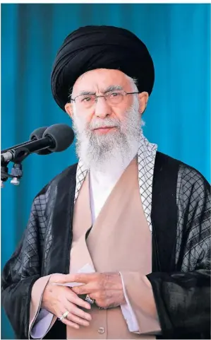  ?? FOTO: IRANIAN SUPREME LEADERS OFFICE/IMAGO ?? Ali Chamenei (83) ist das politische und religiöse Oberhaupt im Iran. Dazu ist er Oberbefehl­shaber der Streitkräf­te.