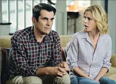  ?? 20TH CENTURY FOX ?? Ty Burrell y Claire Bowen, multipremi­ados como el matrimonio Dunphy de Modern family