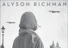  ??  ?? “Los amantes de Praga” es una novela de amor en tiempos de guerra, de la escritora Alyson Richman