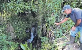  ?? ALONSO TENORIO. ?? El chiquito apareció en este lugar todo mojado y con frío.