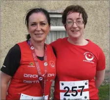  ??  ?? Ashley Dervall and Anne Marie Kierans at the Annagassan 10K.