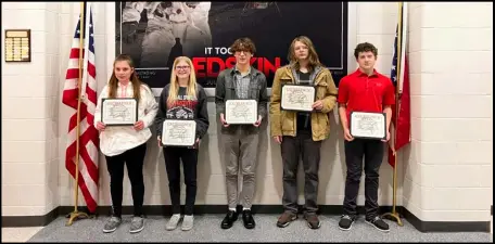  ?? ?? Wapakoneta students in grades 8-12 who were recognized Tuesday, Feb. 21 at the WCS Board meeting