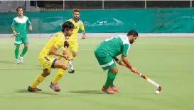  ??  ?? Action from the match between Bausher and Sohar at the SQSC on Sunday