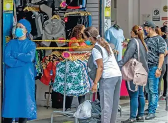  ?? FOTO JUAN ANTONIO SÁNCHEZ ?? El índice de confianza del consumidor en Medellín, en septiembre, fue de un -17,3 %. En agosto fue de -39,1 %.