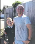  ??  ?? John Deacon with son Oscar outside Sittingbou­rne’s Lansdowne Primary School