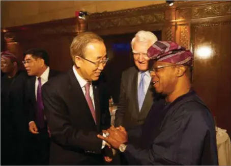  ??  ?? (Oba Otudeko (right) exchanging pleasantri­es with Immediate Past UN Secretary-General, Mr. Ban Ki-moon at the UN Global Compact Leaders Summit 2016)