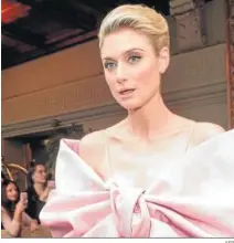  ?? AFP ?? La actriz Elizabeth Debicki, quien interpreta­rá a Diana de Gales.