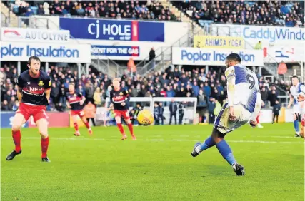  ?? Picture: Ryan Hiscott ?? Summer signing Stefan Payne has a shot for Bristol Rovers against Doncaster on Saturday