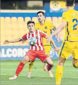  ?? FOTO: LOF ?? El Girona, jugó con los suplentes en Santo Domingo pensando en el playoff