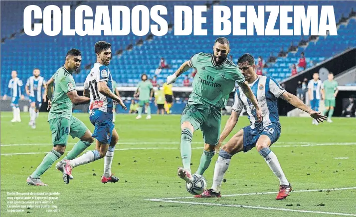  ?? FOTO: GETTY ?? Karim Benzema desatascó un partido muy espeso ante el Espanyol gracias a un gran taconazo para asistir a Casemiro que valió tres puntos muy importante­s