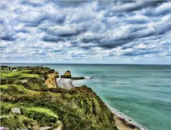  ??  ?? Costas de Omaha Beach en Normandía, donde tuvo lugar el desembarco (© Mado Martínez).