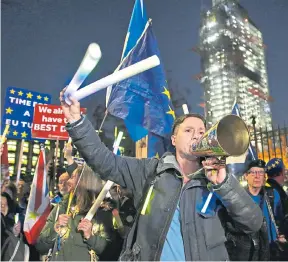  ?? AFP / Daniel ?? Cada vez hay más protestas pidiendo una nueva consulta del Brexit. Leal