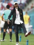  ?? (REUTERS) ?? Cameroon coach Rigobert Song reacts