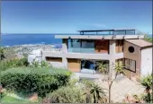  ??  ?? STUNNING: This modern home in Nettleton Road in Clifton is for sale at R39 million.