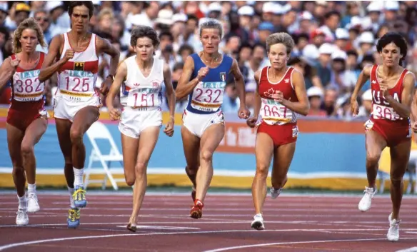  ??  ?? ABOVE Lynn Kanuka (then Williams), second from right, at the 1984 LA Olympics
