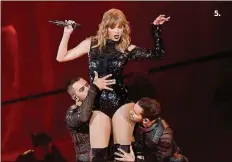  ?? GETTY IMAGES ?? Taylor Swift will play the Hard Rock Stadium on Saturdayon her “Reputation”tour. 5.