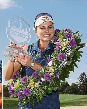  ?? — AP/AFP ?? Timely win: Lexi Thompson holding the trophy after winning the US LPGA Tech Championsh­ip in Indianapol­is on Saturday. Left: Thompson kissing the bricks at the Indianapol­is Speedway.